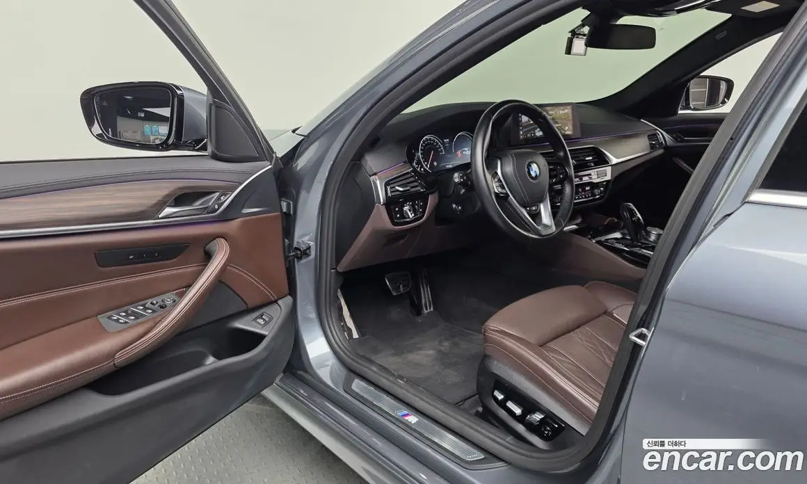BMW 5 серия 2018 2.0 автомат (гидро), фото 13
