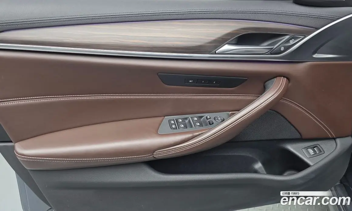 BMW 5 серия 2018 2.0 автомат (гидро), фото 14