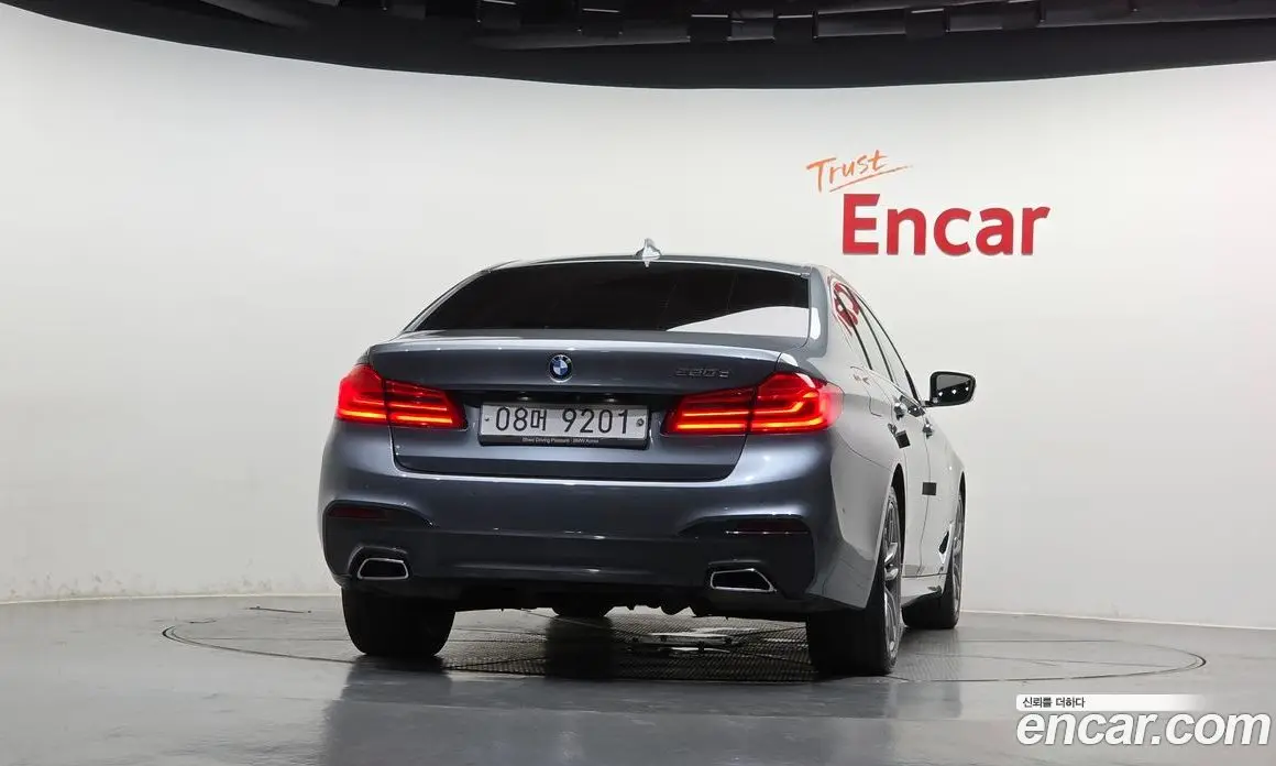 BMW 5 серия 2018 2.0 автомат (гидро), фото 4
