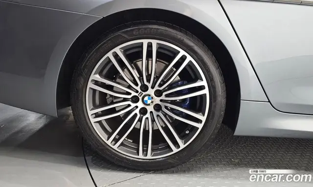 BMW 5 серия 2019 2.0 автомат (гидро), миниатюра 5 BMW 5 серия 2019 2.0 автомат (гидро), миниатюра 5