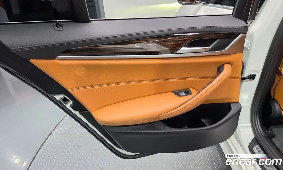 BMW 5 серия 2021 2.0 автомат (гидро), фото 14 BMW 5 серия 2021 2.0 автомат (гидро), фото 14