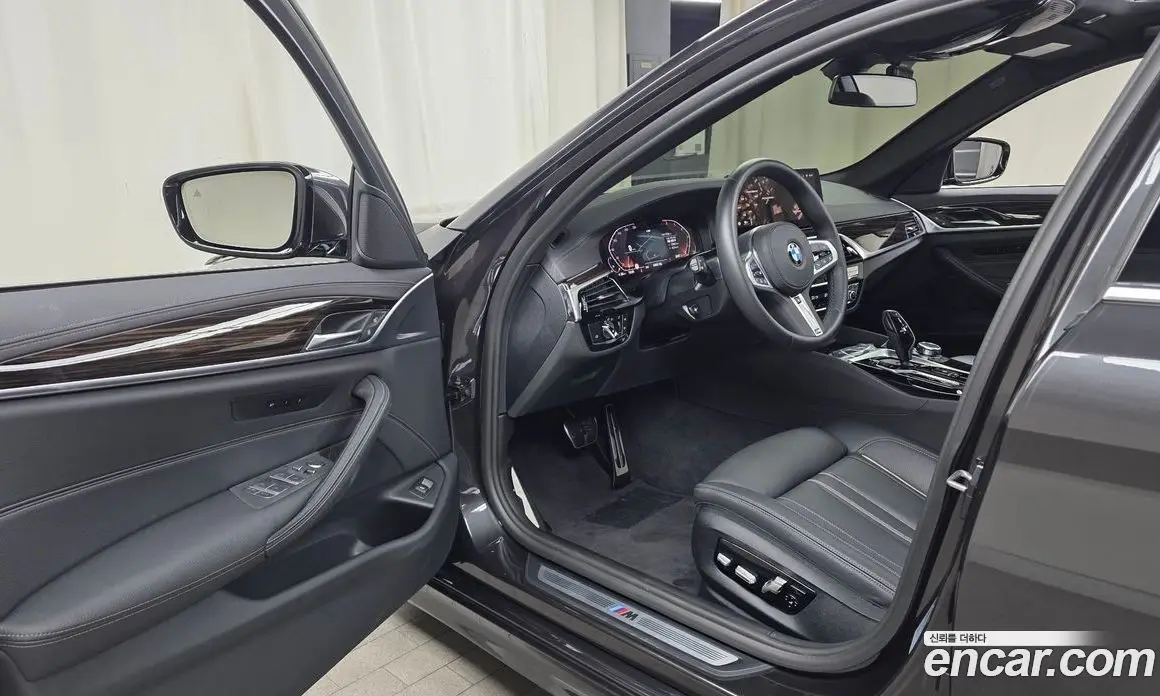 BMW 5 серия 2022 2.0 автомат (гидро), фото 13 BMW 5 серия 2022 2.0 автомат (гидро), фото 13