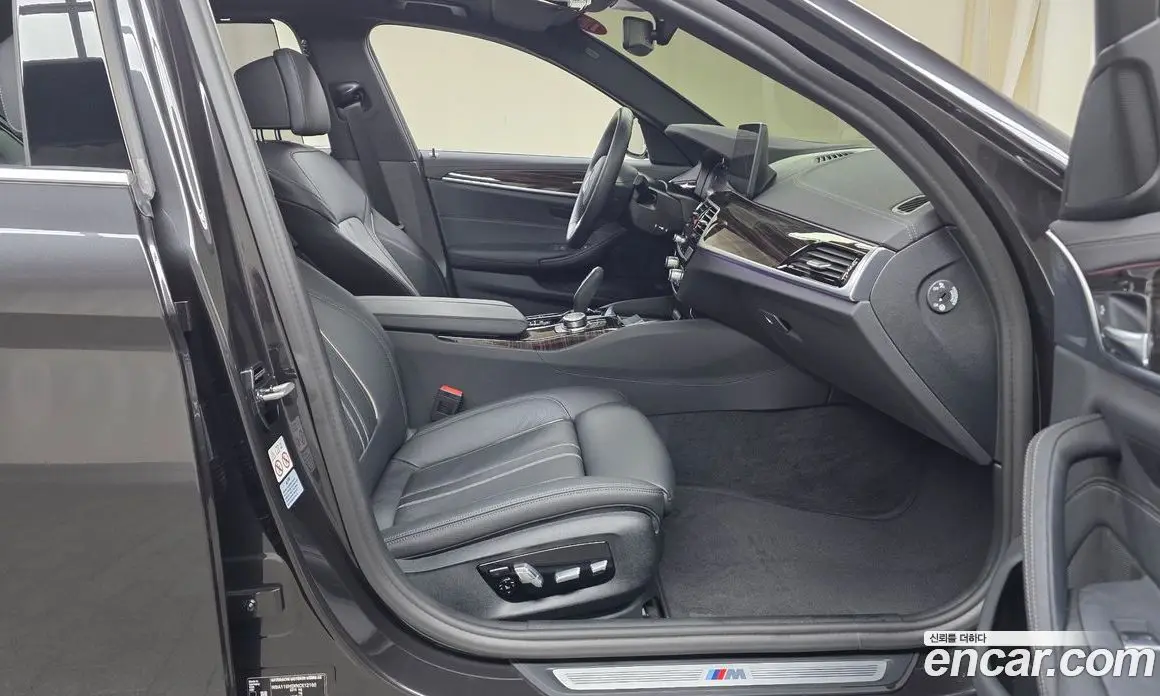 BMW 5 серия 2022 2.0 автомат (гидро), фото 16 BMW 5 серия 2022 2.0 автомат (гидро), фото 16