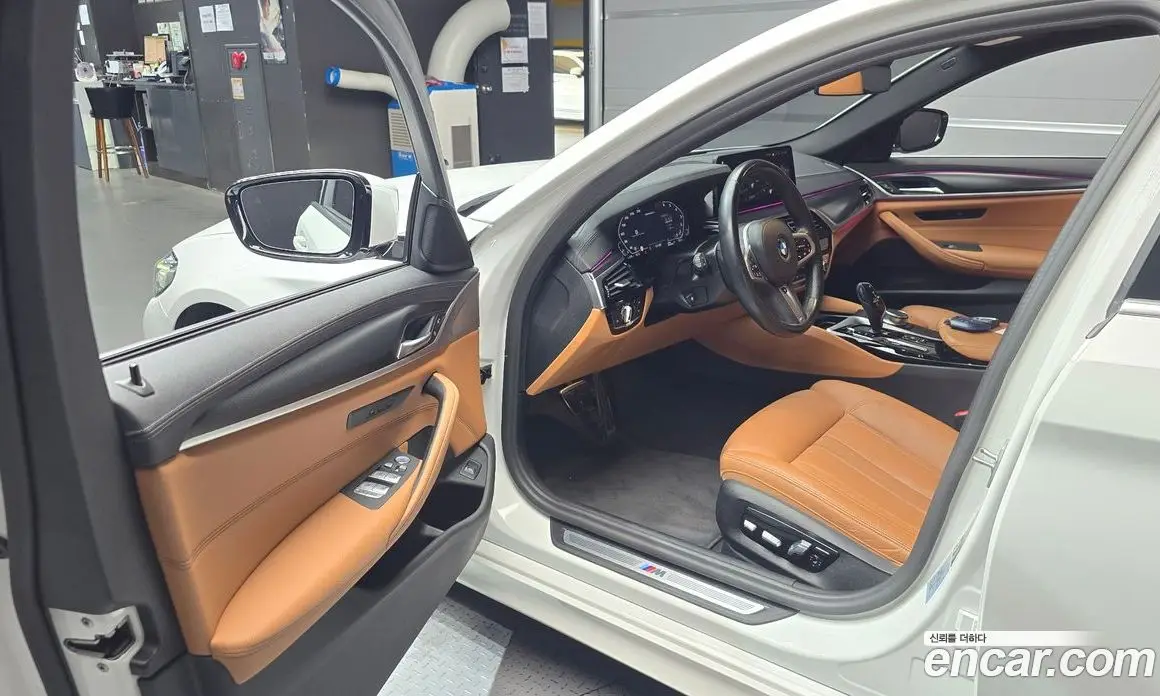 BMW 5 серия 2023 2.0 автомат (гидро), фото 13