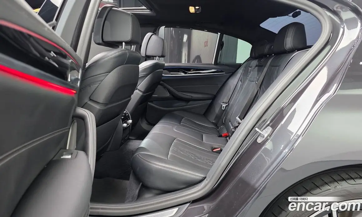 BMW 5 серия 2023 2.0 автомат (гидро), фото 12 BMW 5 серия 2023 2.0 автомат (гидро), фото 12