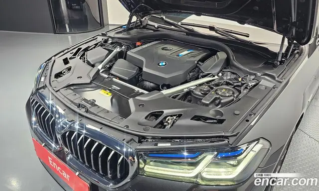 BMW 5 серия 2023 2.0 автомат (гидро), миниатюра 5 BMW 5 серия 2023 2.0 автомат (гидро), миниатюра 5