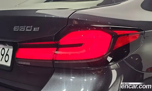 BMW 5 серия 2023 2.0 автомат (гидро), миниатюра 8 BMW 5 серия 2023 2.0 автомат (гидро), миниатюра 8