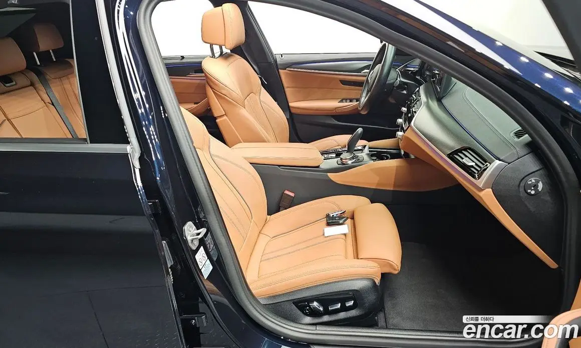 BMW 5 серия 2023 2.0 автомат (гидро), фото 15 BMW 5 серия 2023 2.0 автомат (гидро), фото 15