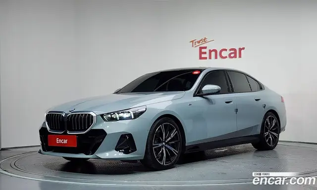 BMW 5 серия, 2024, 28 672 км
