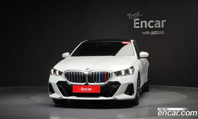 BMW 5 серия 2024 2.0 автомат (гидро), миниатюра 2