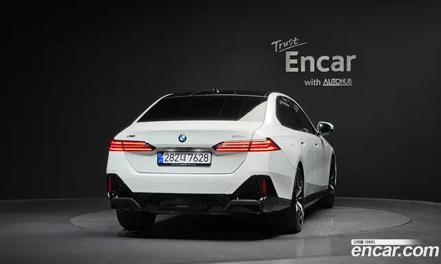 BMW 5 серия 2025 2.0 автомат (гидро), миниатюра 4