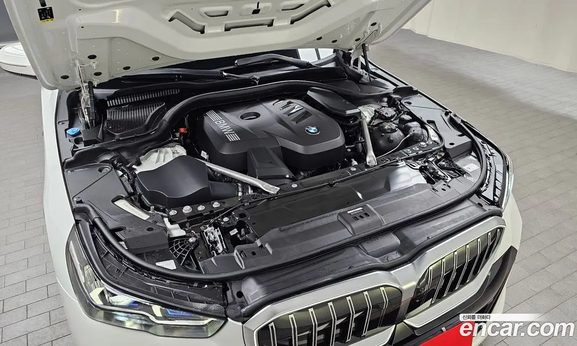 BMW 5 серия 2025 2.0 автомат (гидро), фото 6