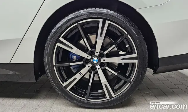 BMW 5 серия 2025 2.0 автомат (гидро), миниатюра 7