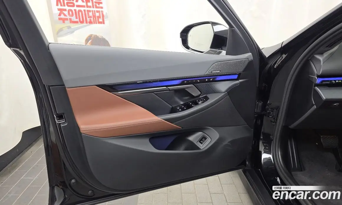 BMW 5 серия 2025 2.0 автомат (гидро), фото 14 BMW 5 серия 2025 2.0 автомат (гидро), фото 14