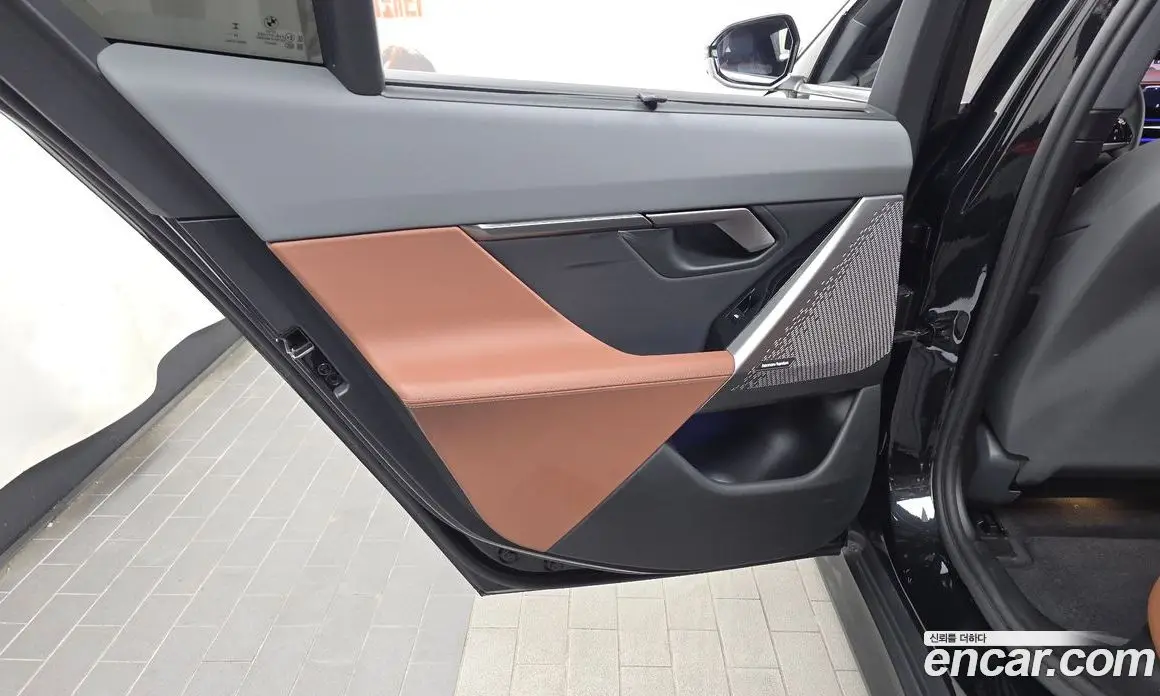 BMW 5 серия 2025 2.0 автомат (гидро), фото 15 BMW 5 серия 2025 2.0 автомат (гидро), фото 15