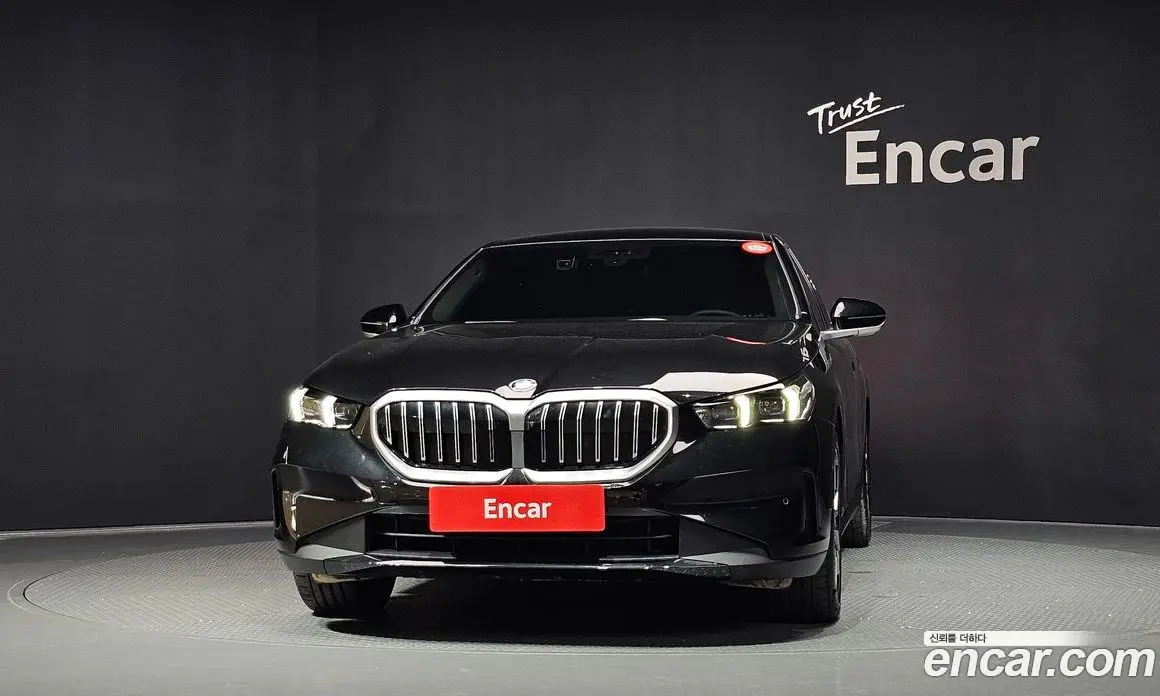 BMW 5 серия 2025 2.0 автомат (гидро), фото 3 BMW 5 серия 2025 2.0 автомат (гидро), фото 3