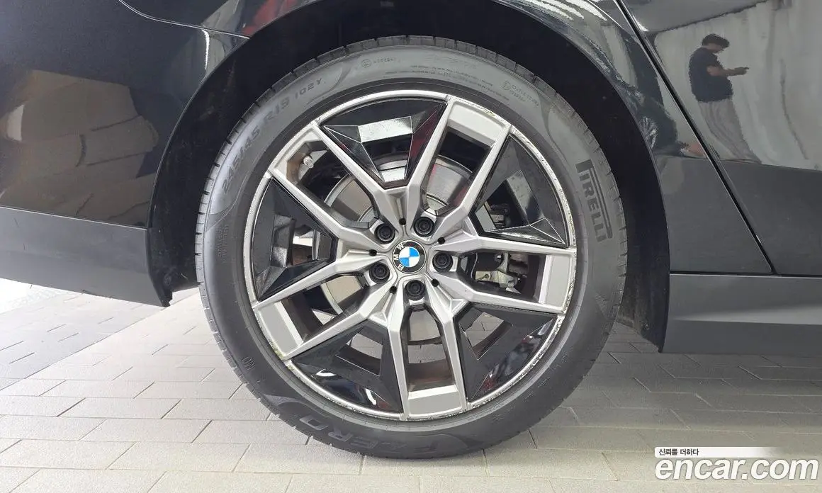 BMW 5 серия 2025 2.0 автомат (гидро), фото 5 BMW 5 серия 2025 2.0 автомат (гидро), фото 5