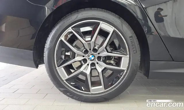 BMW 5 серия 2025 2.0 автомат (гидро), миниатюра 5 BMW 5 серия 2025 2.0 автомат (гидро), миниатюра 5
