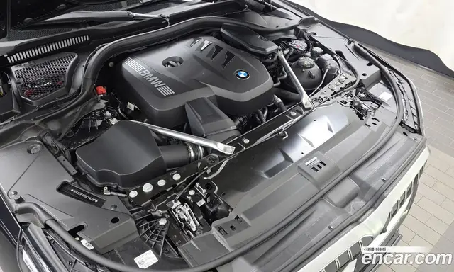 BMW 5 серия 2025 2.0 автомат (гидро), миниатюра 6 BMW 5 серия 2025 2.0 автомат (гидро), миниатюра 6