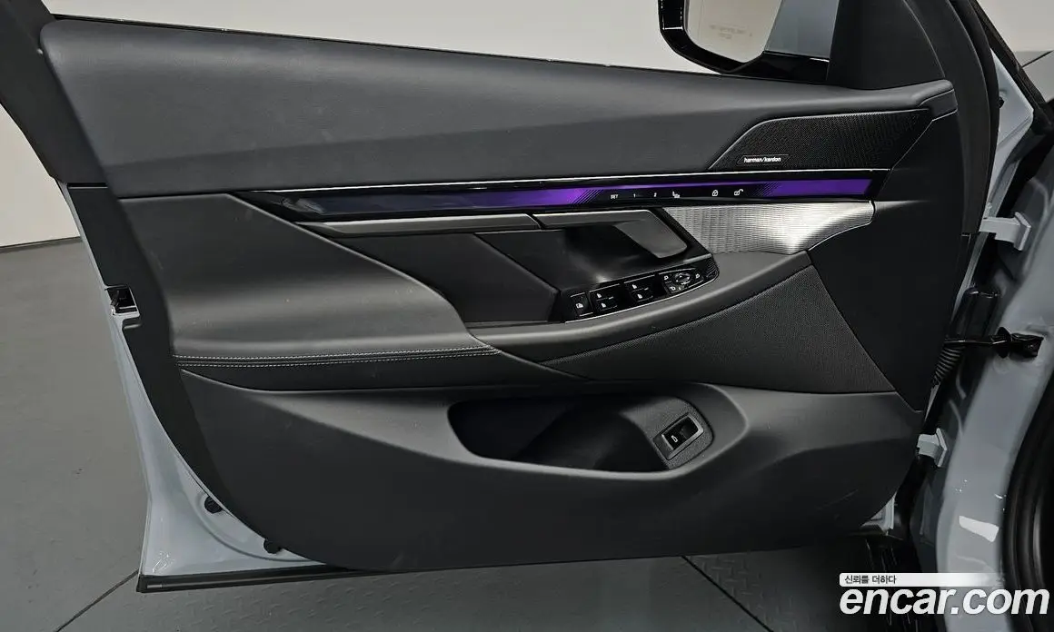 BMW 5 серия 2025 2.0 автомат (гидро), фото 13 BMW 5 серия 2025 2.0 автомат (гидро), фото 13