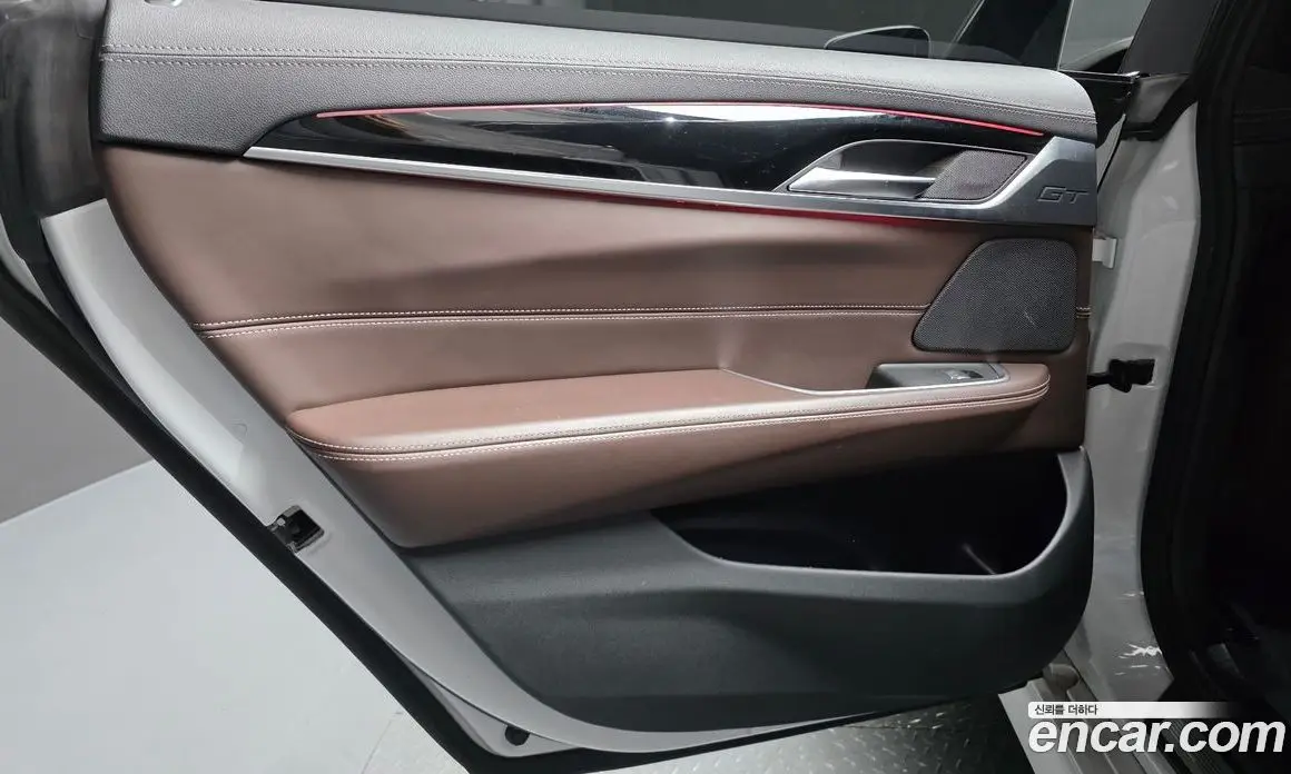 BMW 6 серия 2021 2.0 автомат (гидро), фото 15