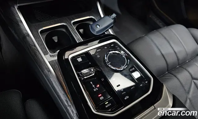 BMW 7 серия 2026 3.0 автомат (гидро), миниатюра 11 BMW 7 серия 2026 3.0 автомат (гидро), миниатюра 11