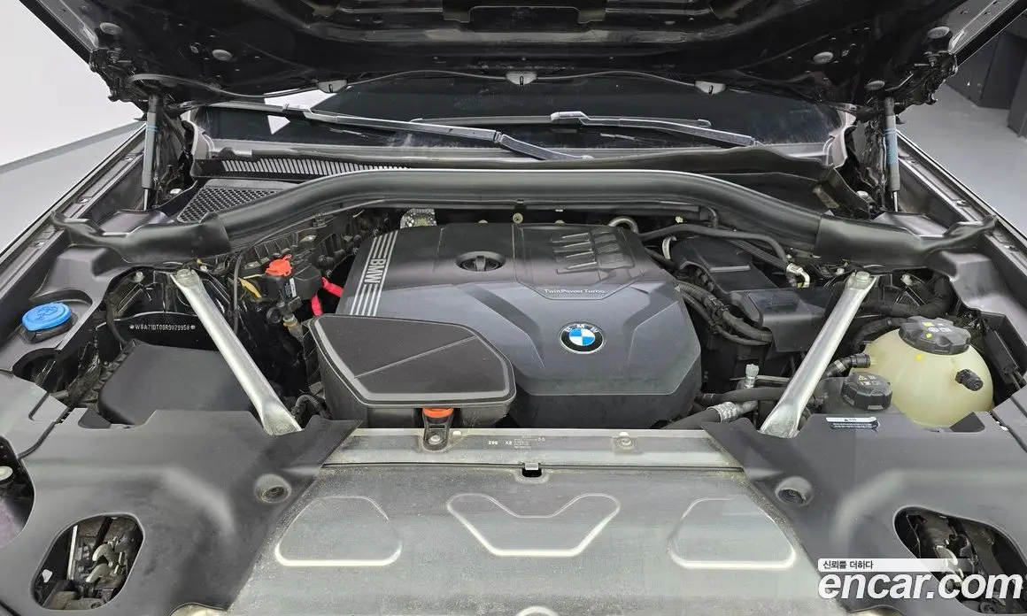 BMW X4 2023 2.0 автомат (гидро), фото 6 BMW X4 2023 2.0 автомат (гидро), фото 6