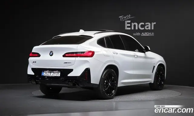 BMW X4 2025 2.0 автомат (гидро), миниатюра 2