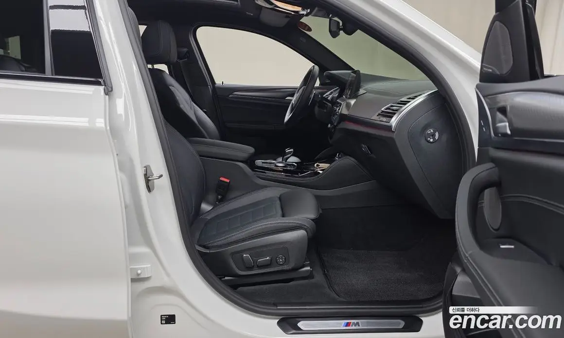 BMW X4 2025 2.0 автомат (гидро), фото 16