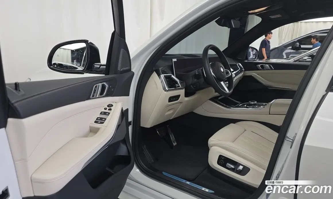 BMW X5 2025 3.0 автомат (гидро), фото 13