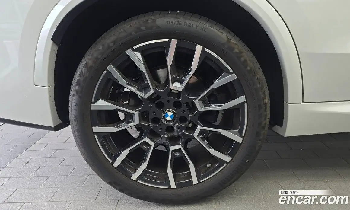 BMW X5 2025 3.0 автомат (гидро), фото 5