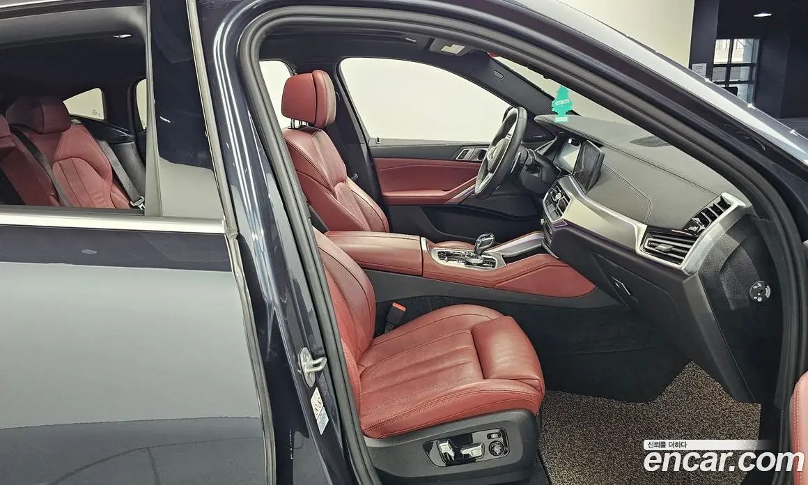 BMW X6 2020 3.0 автомат (гидро), фото 17