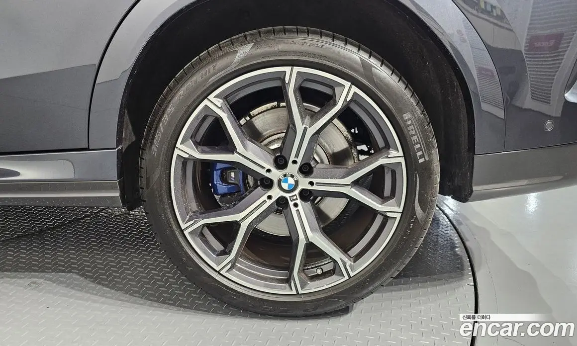 BMW X6 2020 3.0 автомат (гидро), фото 7
