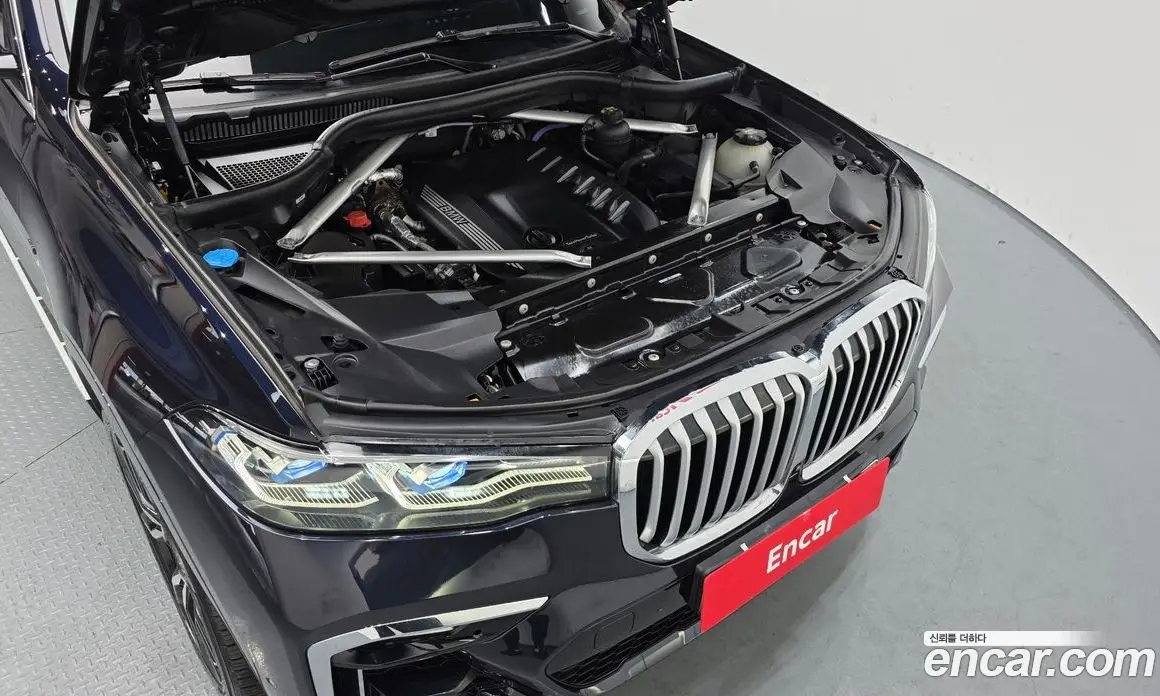 BMW X7 2021 3.0 автомат (гидро), фото 6 BMW X7 2021 3.0 автомат (гидро), фото 6