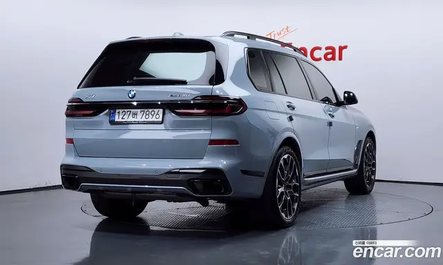 BMW X7 2024 3.0 автомат (гидро), миниатюра 2