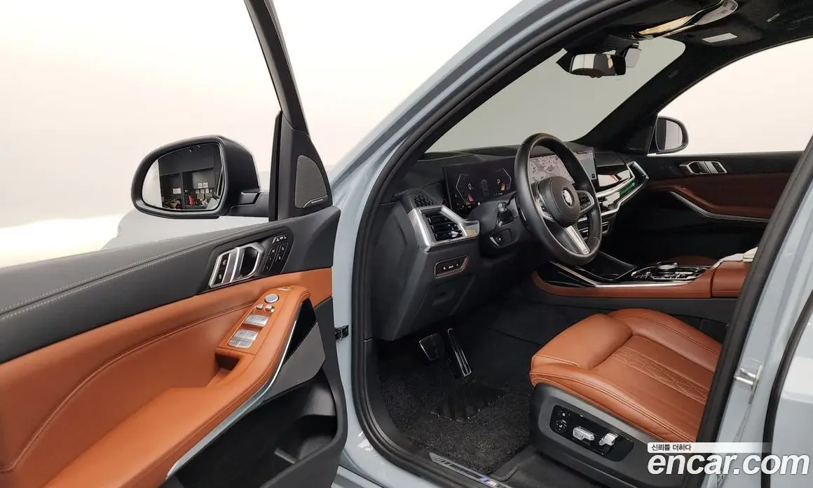 BMW X7 2024 3.0 автомат (гидро), фото 13