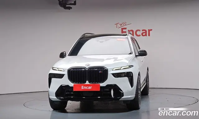 BMW X7 2025 3.0 автомат (гидро), миниатюра 2