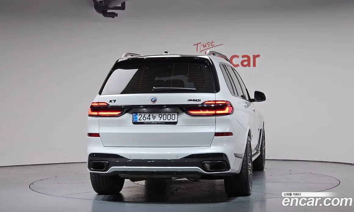 BMW X7 2025 3.0 автомат (гидро), фото 3