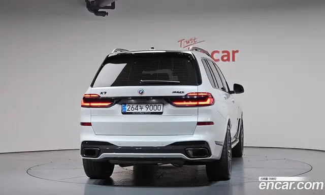 BMW X7 2025 3.0 автомат (гидро), миниатюра 3