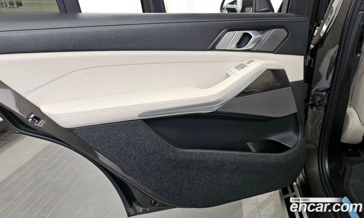 BMW X7 2025 3.0 автомат (гидро), фото 15 BMW X7 2025 3.0 автомат (гидро), фото 15