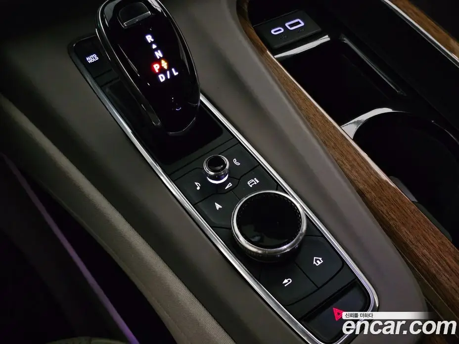 Cadillac Escalade 2021 6.2 автомат (гидро), фото 12 Cadillac Escalade 2021 6.2 автомат (гидро), фото 12