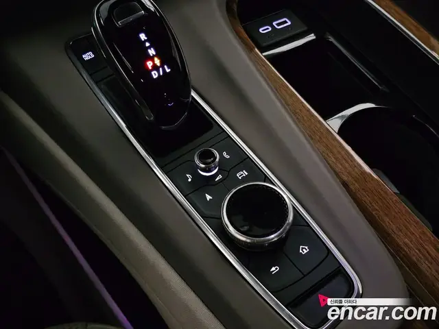 Cadillac Escalade 2021 6.2 автомат (гидро), миниатюра 12
