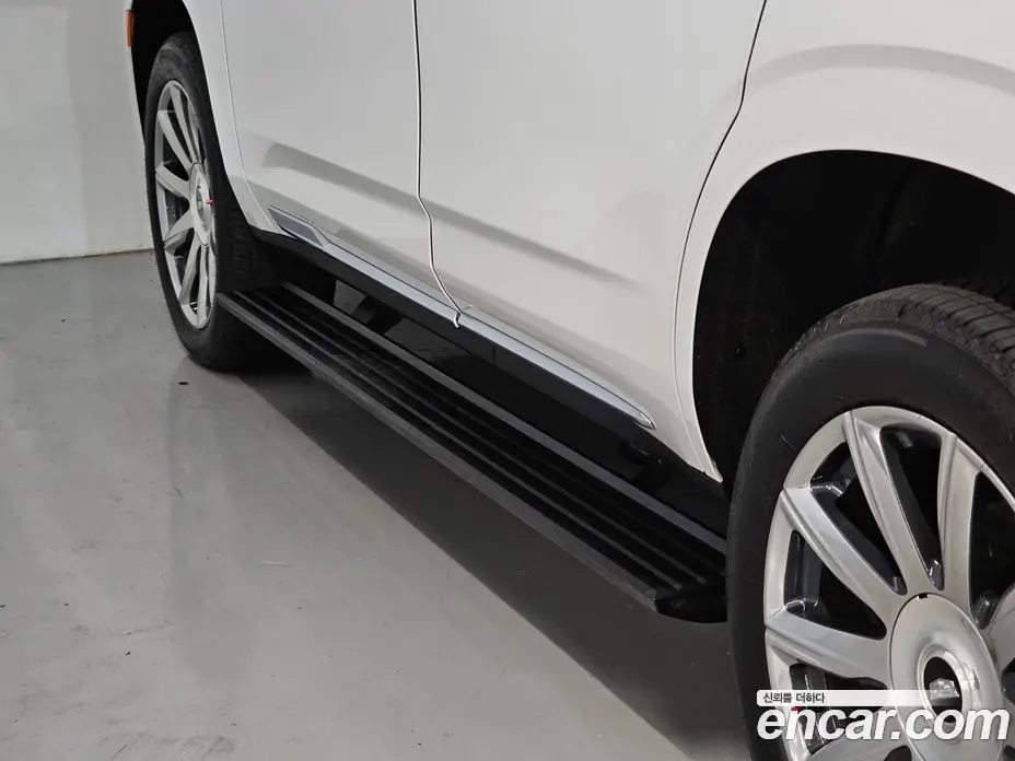 Cadillac Escalade 2021 6.2 автомат (гидро), фото 19 Cadillac Escalade 2021 6.2 автомат (гидро), фото 19