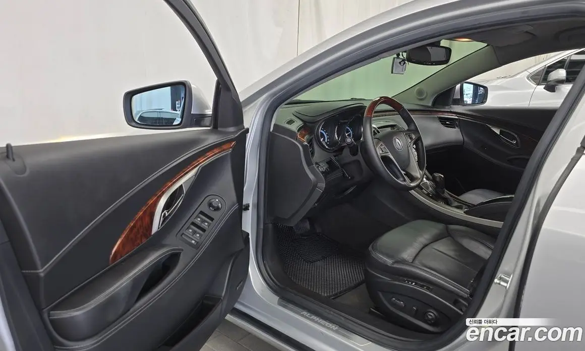 Chevrolet Alpheon 2013 3.0 автомат (гидро), фото 13