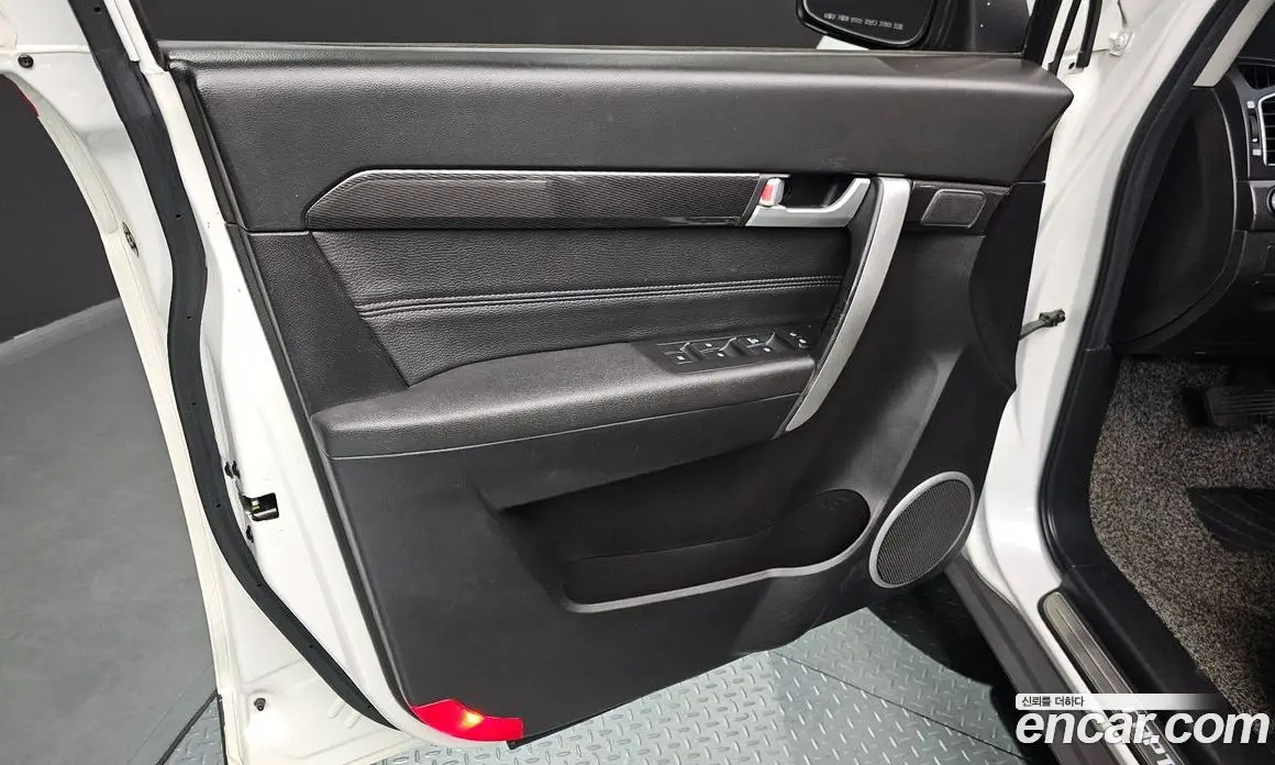 Chevrolet Captiva 2015 2.0 автомат (гидро), фото 14 Chevrolet Captiva 2015 2.0 автомат (гидро), фото 14