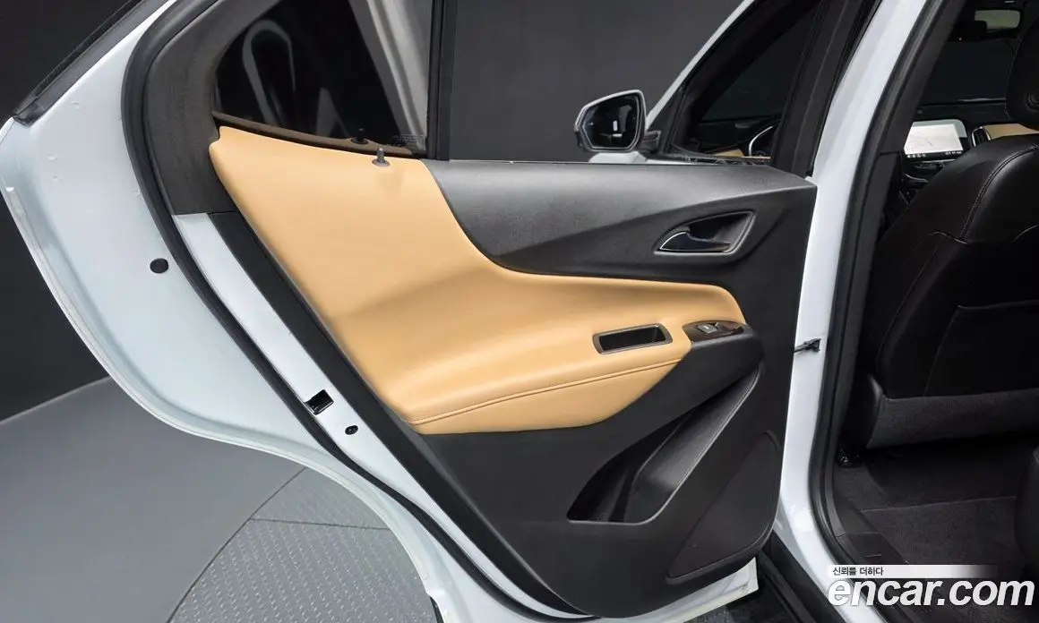 Chevrolet Equinox 2022 1.5 автомат (гидро), фото 15 Chevrolet Equinox 2022 1.5 автомат (гидро), фото 15