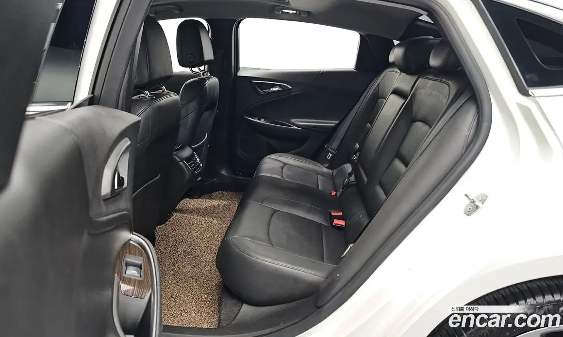 Chevrolet Malibu 2016 2.0 автомат (гидро), фото 16 Chevrolet Malibu 2016 2.0 автомат (гидро), фото 16