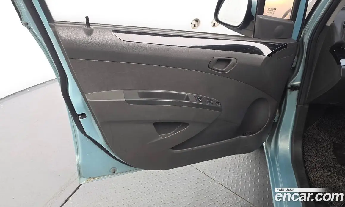 Chevrolet Matiz 2010 1.0 автомат (гидро), фото 14