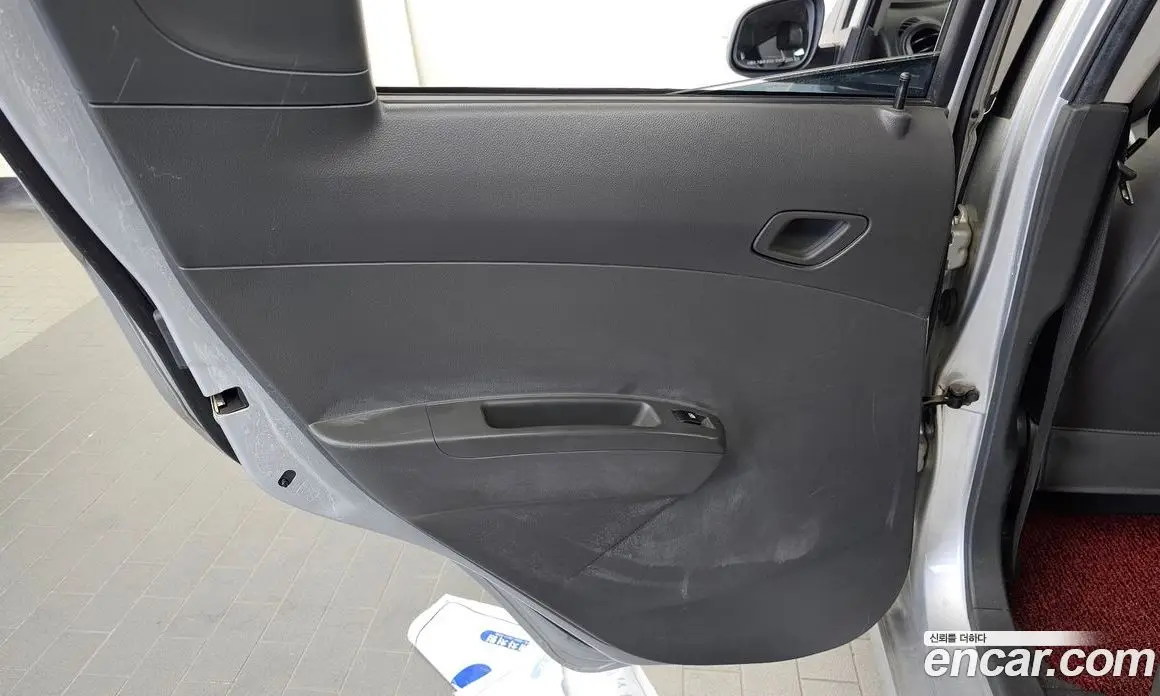 Chevrolet Spark 2011 1.0 автомат (гидро), фото 15