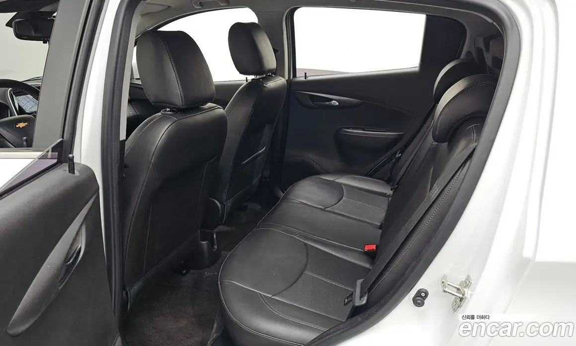 Chevrolet Spark 2015 1.0 автомат (гидро), фото 16 Chevrolet Spark 2015 1.0 автомат (гидро), фото 16